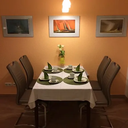 Deluxe Ferienwohnung Am Beetzsee * 라데베게